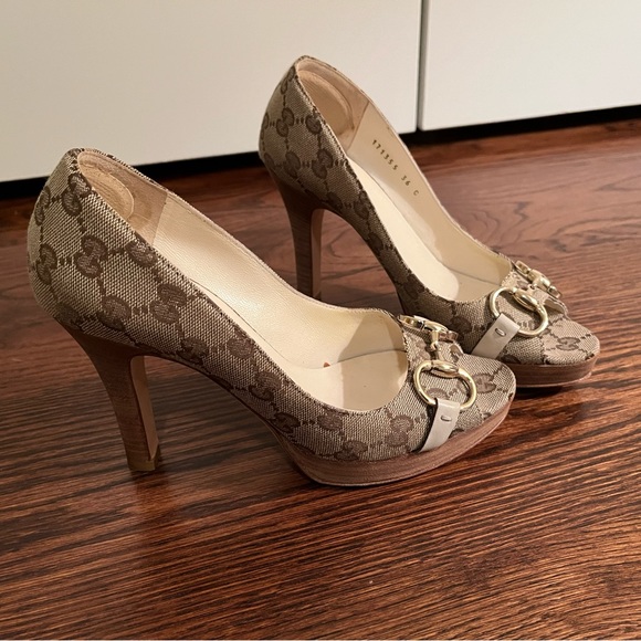Gucci GG canvas shoes - Picture 1 of 5